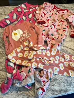 Girls 4T Bundle - 3 sets Preloved